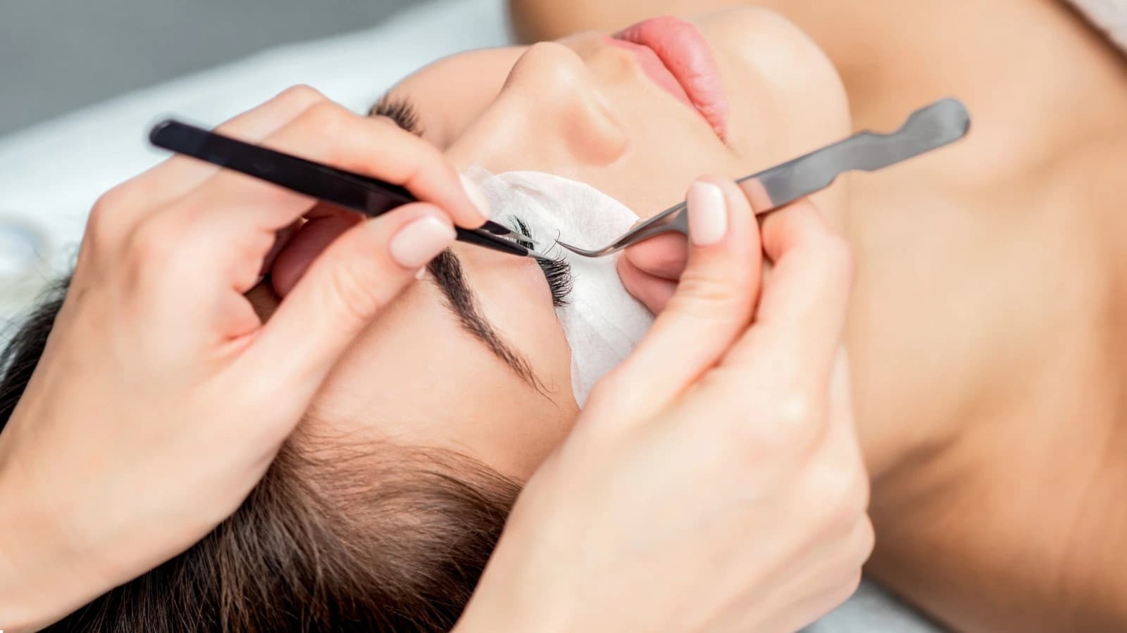 Lash- & Brow-Studios
